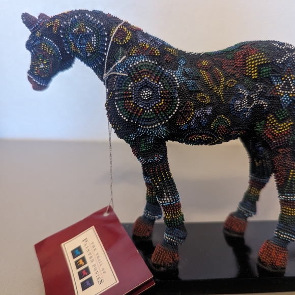 Trail of Painted Ponies Guardian Spirit - Picture 6 of 6